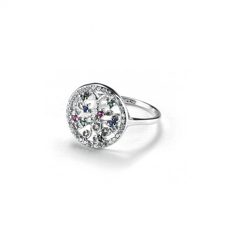 Anello con cerchio a forma di albero della vita con zirconi colorati